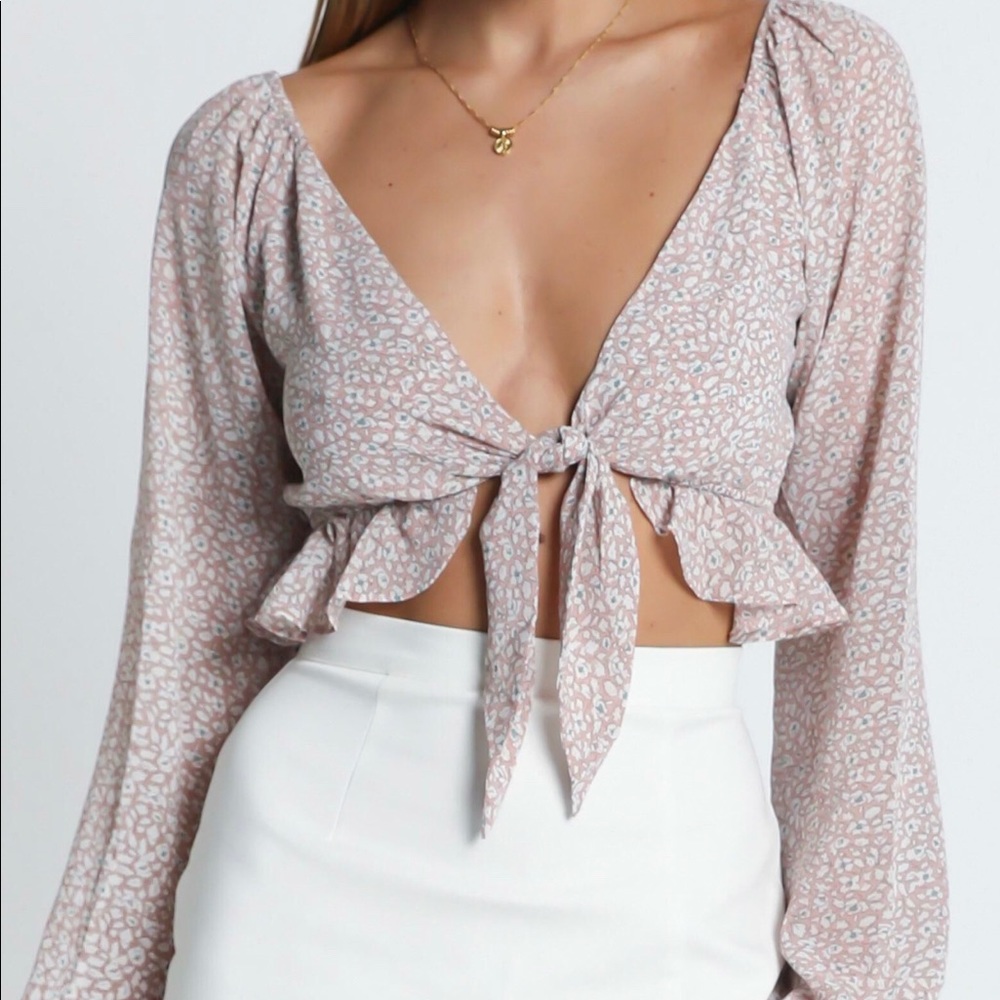 Maddison Top in Blush Floral | Showpo + Princess Polly | Medium (10)
